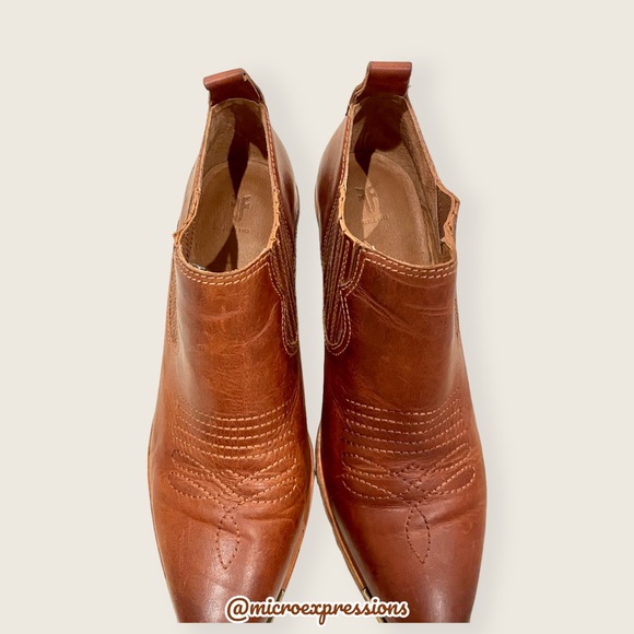 Frye Faye Shootie Cognac Leather Western Southern Embroidered Cowboy Heel Bootie - Picture 7 of 11
